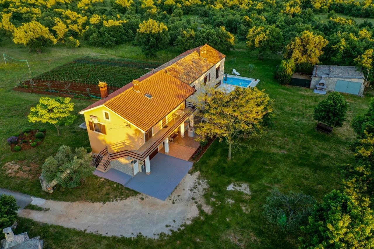 House Gracijela, Village Bulici Dovolenkový dom *